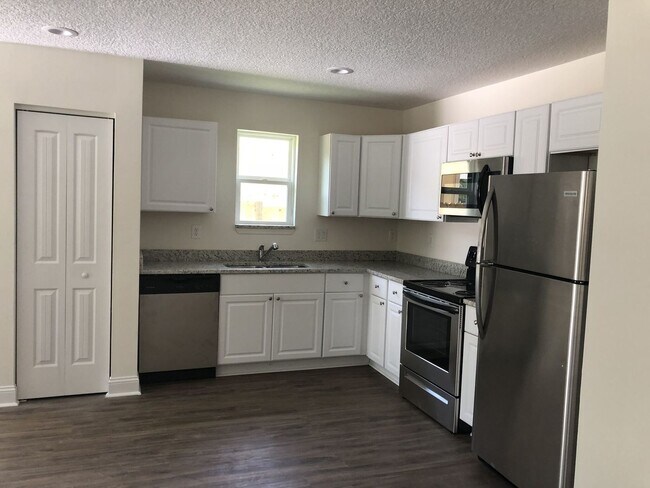 Foto del edificio - Beautiful 3/2 Home For Rent!