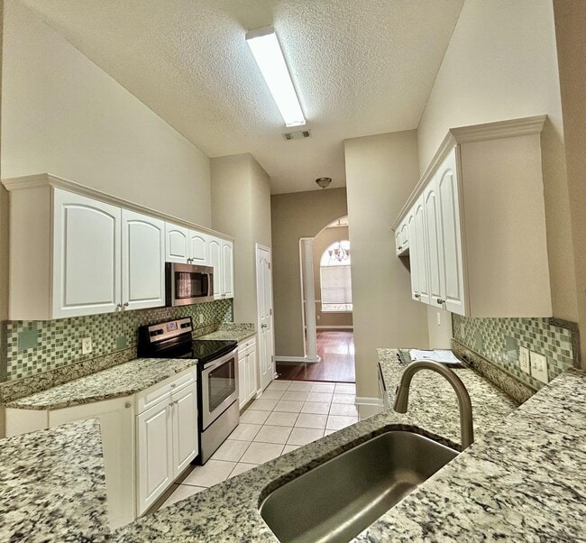 Building Photo - 5069 Millus Cove