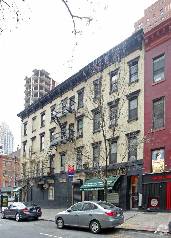 Building Photo - 981 Second Ave