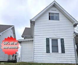 Building Photo - 1944 Shelby St