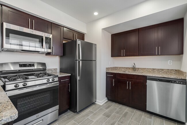 Foto del edificio - Chatham Hill Apartments