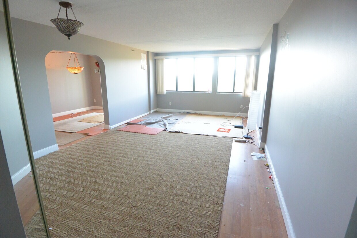 Foto principal - 1731 Beacon St