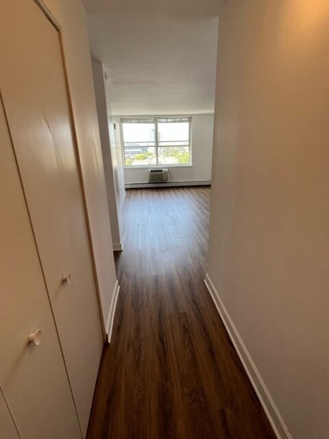 Foto del edificio - 3033 N Sheridan Rd