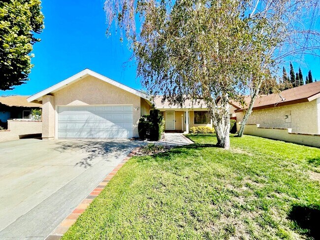 Front - 27628 Cherry Creek Dr