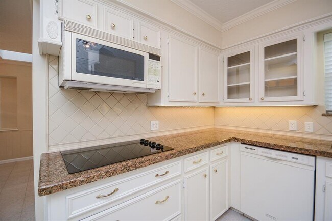 Foto del edificio - 6702 Moccasin Bend Dr