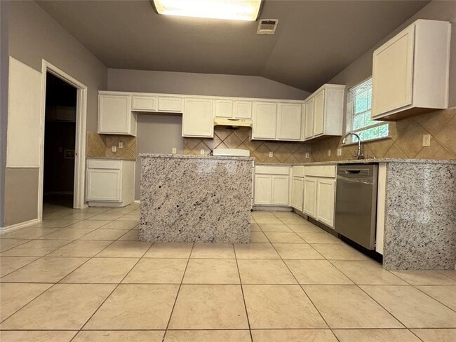 Building Photo - 1412 Vanilla Bean Dr