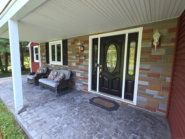 Foto del edificio - 913 Pleasant Valley Rd