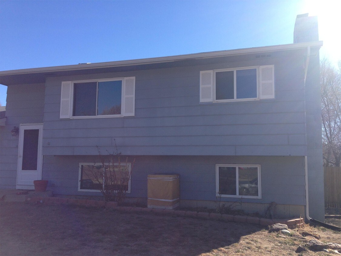 Foto principal - 1205 Peterson Rd