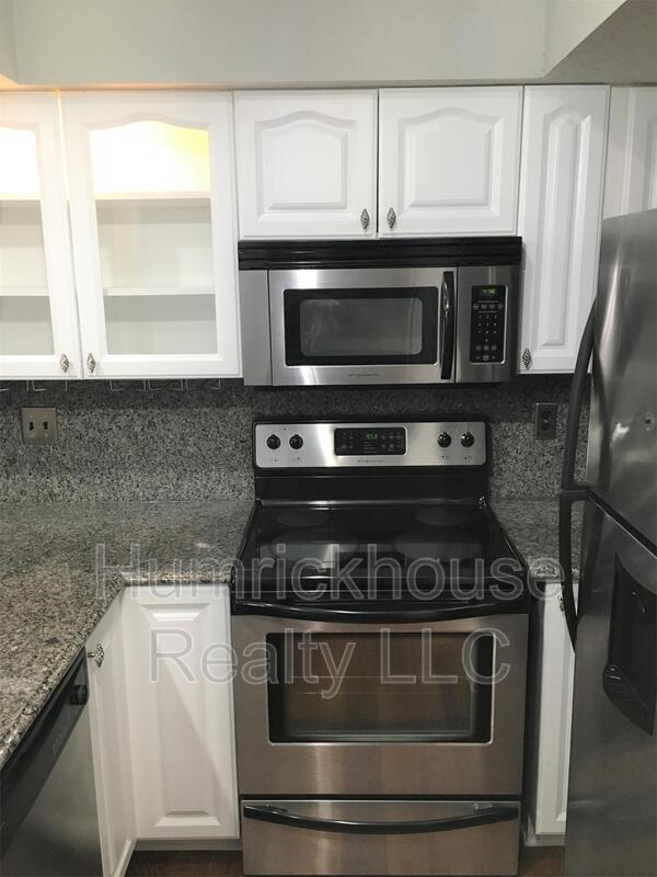 Photo - 20101 Henderson Rd Apartment