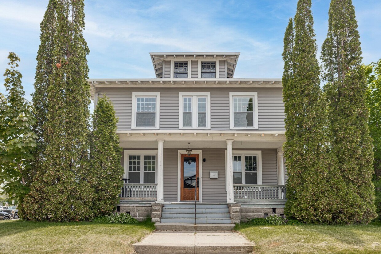 601 Center Ave, Sheboygan, WI 53081 House Rental in Sheboygan, WI