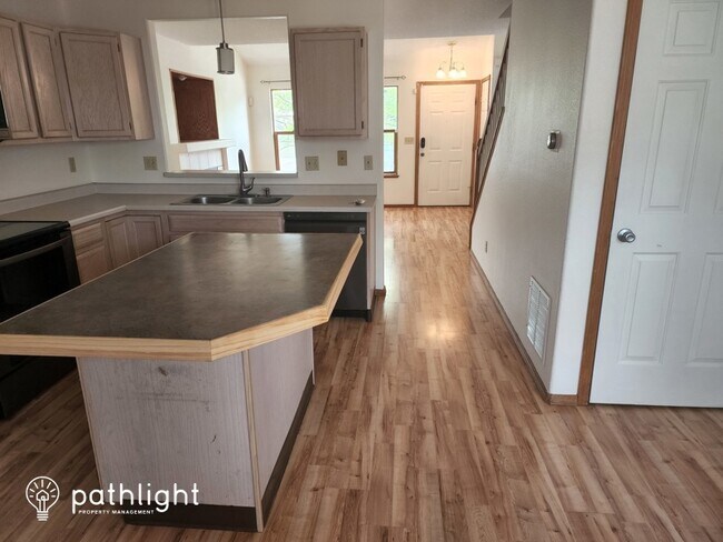 Building Photo - 5876 Bow River Drive