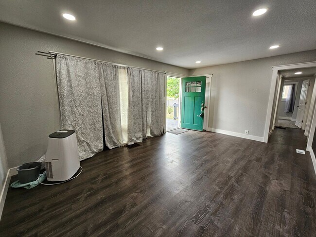 Foto del edificio - Quaint 3-Bedroom Home in Colorado Springs ...