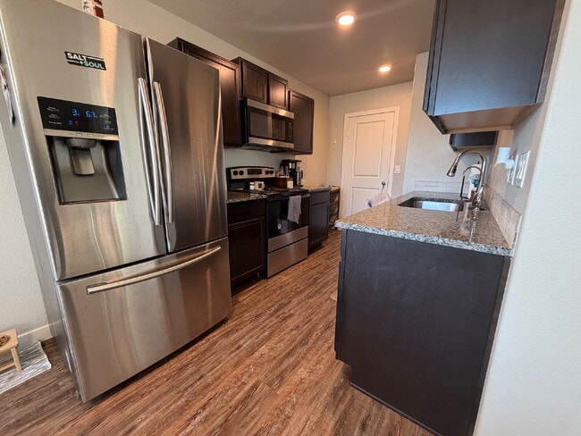 Foto del edificio - Charming 3-Bed, 2-Bath Retreat in Wolfforth