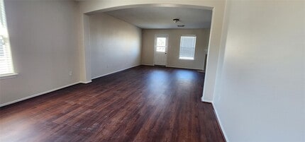 Building Photo - 315 Sunset Colony Dr