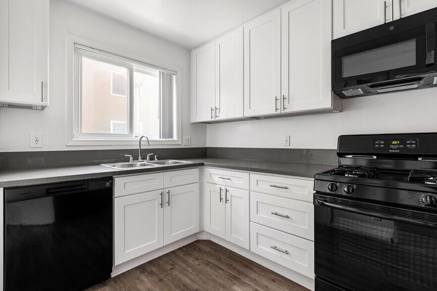 Gloria Homes Apartments