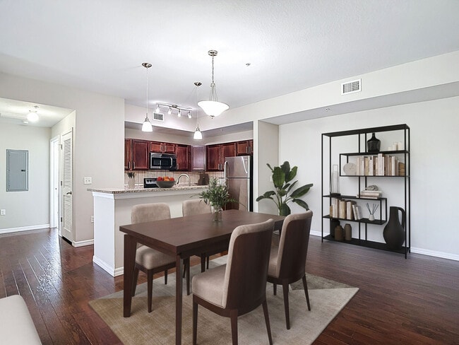 Foto del edificio - Adagio at Westshore Palms