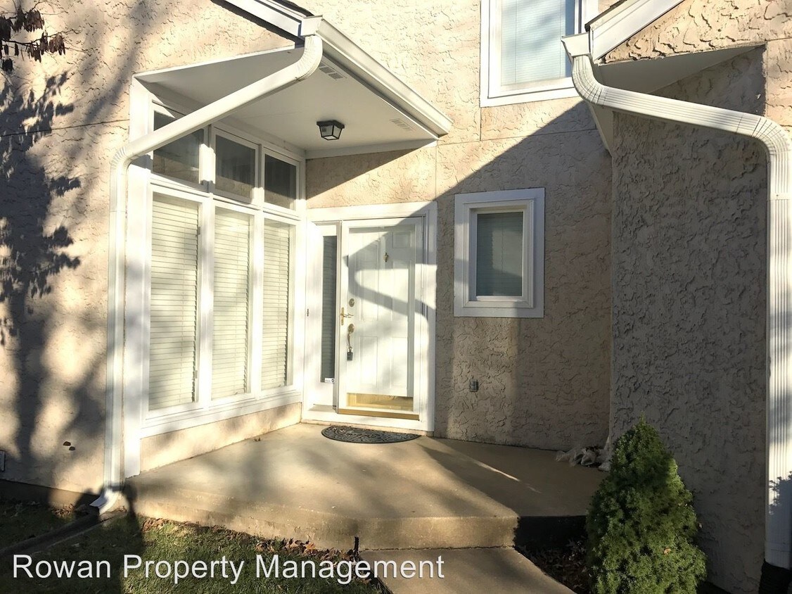 Foto principal - 6820 W 125th St
