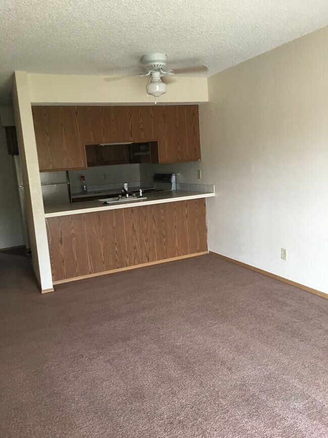 631 Plaza Ct Unit Plaza Court, Laramie, WY 82070 Apartments in Laramie, WY