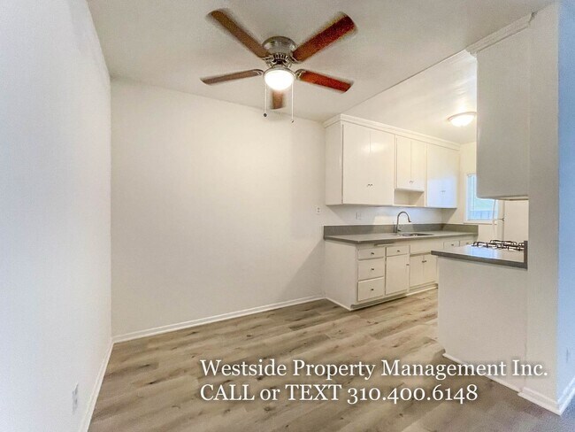 Foto del edificio - 644 Westbourne Dr