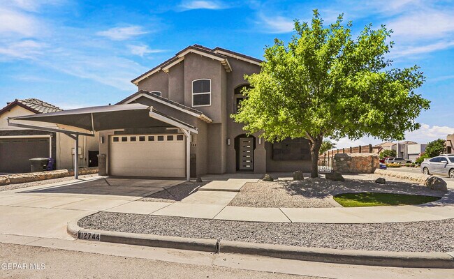 Foto del edificio - 12744 Midland Ct