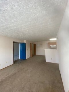 Building Photo - Now Leasing 2 Bedroom 2 Bath Condo Locate ...