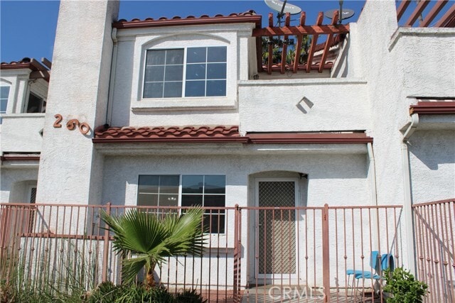 Building Photo - 260 E Beverly Blvd