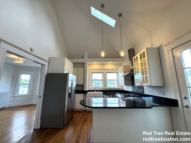 Photo - 14 Breck Ave Apartment