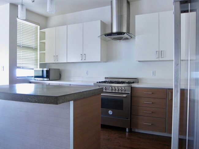 Foto del edificio - 20 Boardman Pl