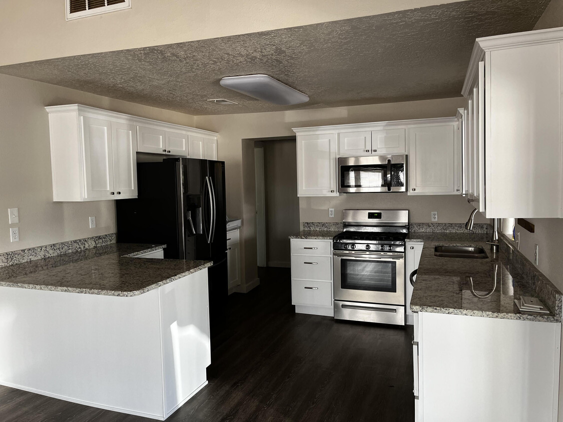 Foto principal - 1016 W Gilbert Ave