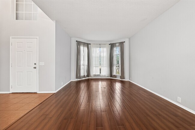 Building Photo - 4922 Beechknoll Ln