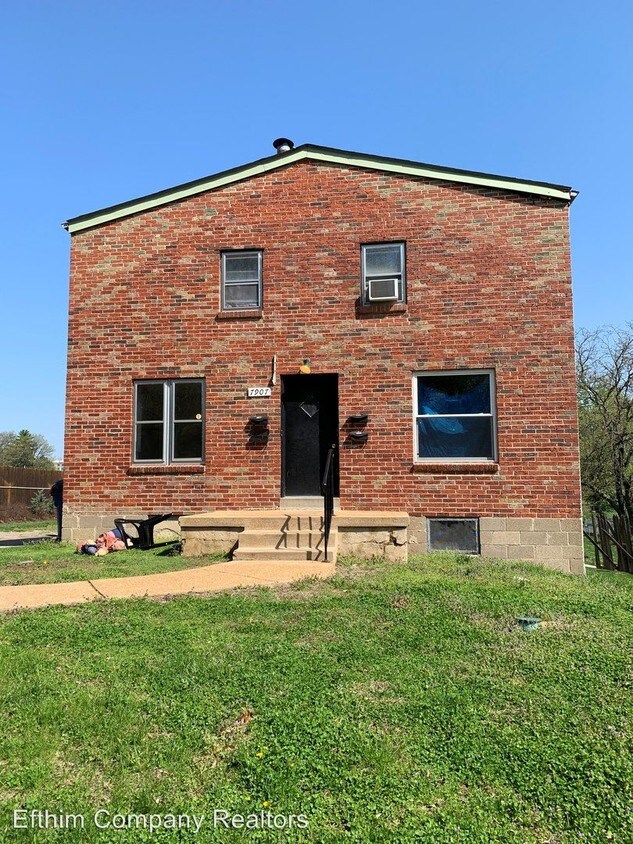 7907 Jones Ave, Richmond Heights, MO 63117 Apartment for Rent in