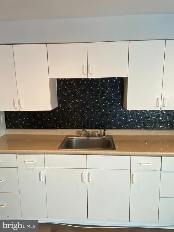 Foto principal - 2004 Kelmore Rd