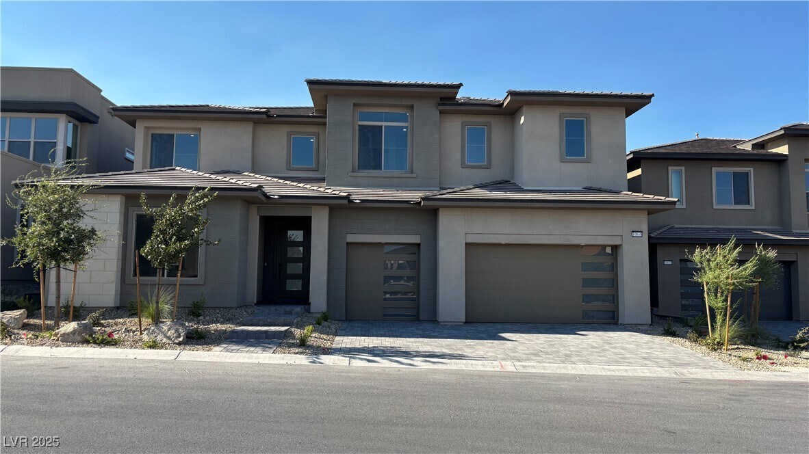 Foto principal - 10640 Rolling Vista Dr