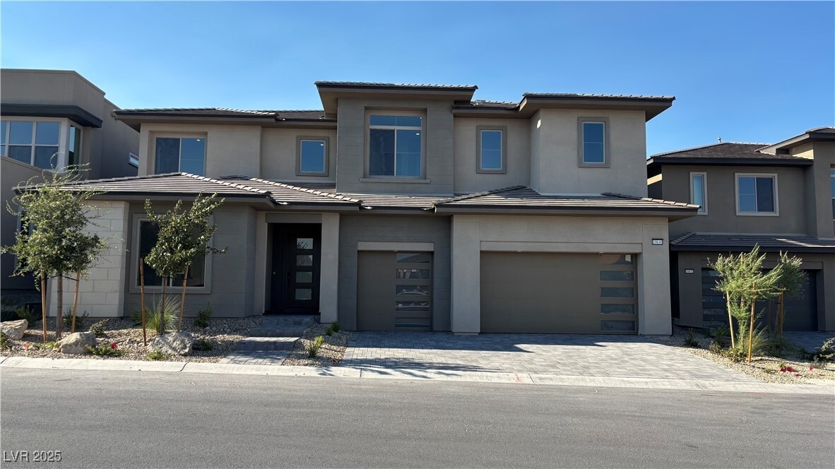 Primary Photo - 10640 Rolling Vista Dr