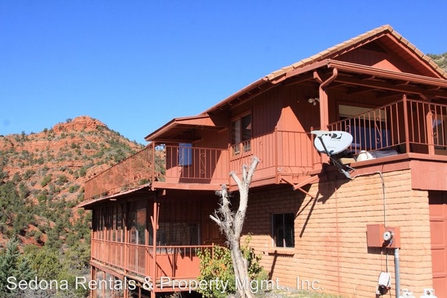 Building Photo - 3 br, 3 bath House - 1700 S. Palisades