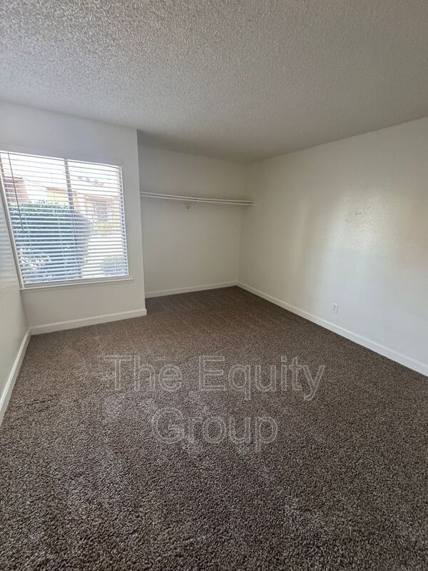 Foto del edificio - 3523 W Campus Ave.