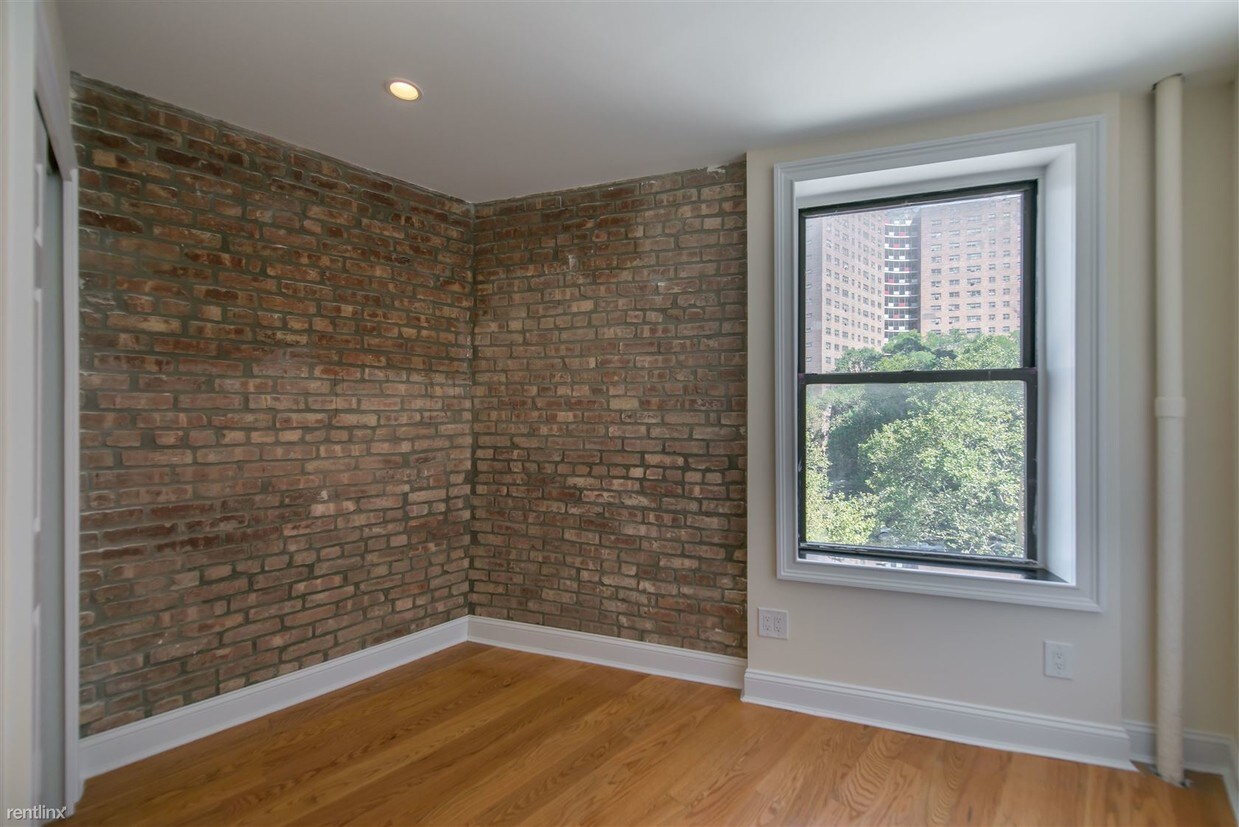 Foto del edificio - 560 W 126th St