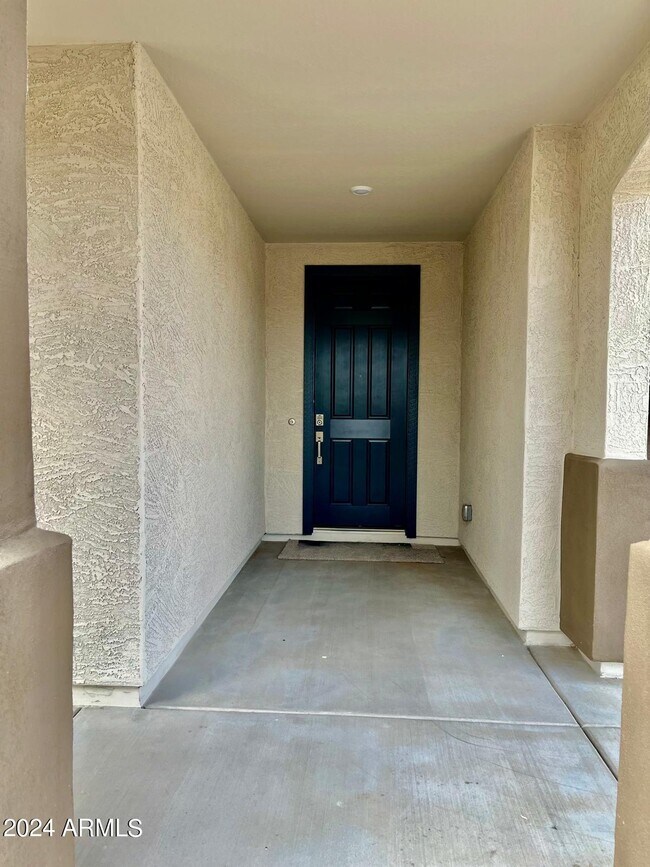 Building Photo - 21068 E Mockingbird Dr