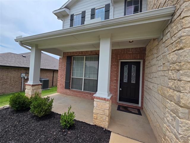 Building Photo - 625 Manchester Dr
