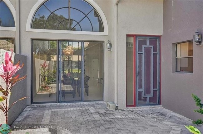 Building Photo - 5315 Monterey Cir