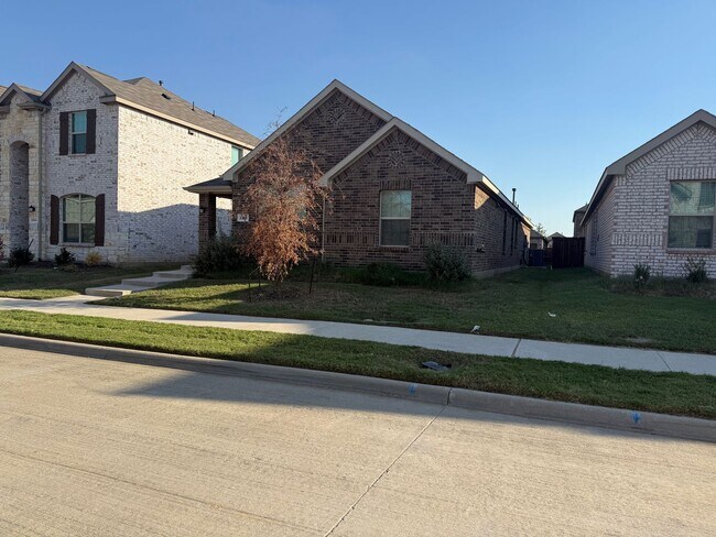Foto del edificio - Great 3 bedroom in Providence Village Ask ...