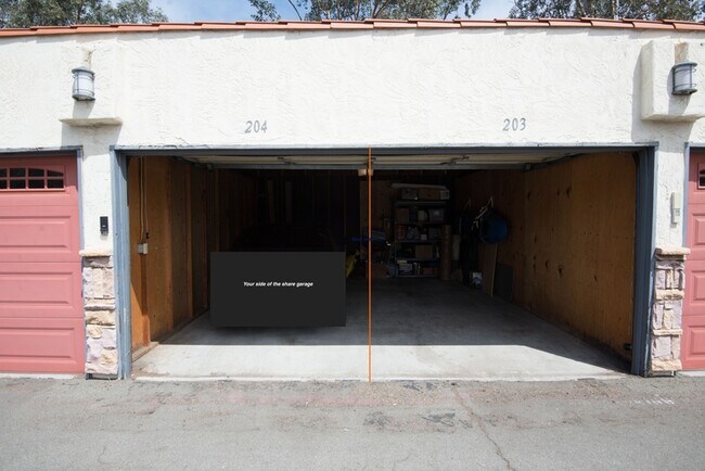 Foto del edificio - 7130 Shoreline Dr