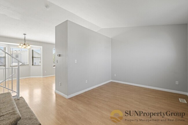 Building Photo - 5458 S 4250 W
