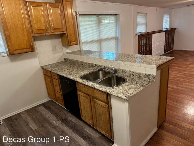 Building Photo - 3 br, 1 bath House - 7120 66th St S