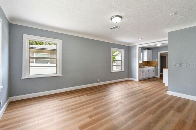 Foto del edificio - 1616 13th St S