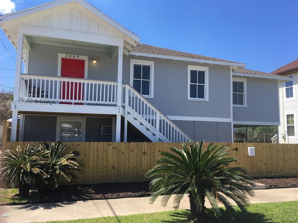 2009 30th St, Galveston, TX 77550 House Rental in Galveston, TX