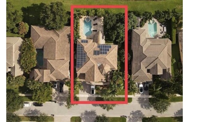 Building Photo - 9232 Pineville Dr