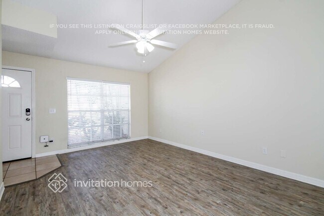 Foto del edificio - 5318 Starhill Pl