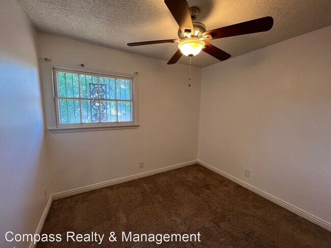 Foto del edificio - 2 br, 1 bath House - 1467 Lorilyn Ave #3
