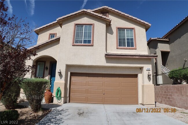 Building Photo - 11239 Dahlia Grove St